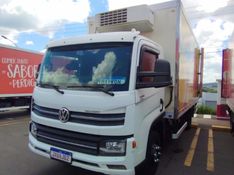 Volkswagen 11180 11-180 Delivery )(E5) Câmara Fria 2021/2022 CAMINHÕES & CAMIONETAS PASSO FUNDO / Carros no Vale