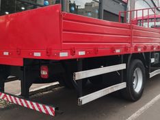 Volkswagen 13190 VW 13190 E Worker Carr Metálica 2013/2013 CAMINHÕES & CAMIONETAS PASSO FUNDO / Carros no Vale