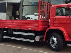 Volkswagen 13190 VW 13190 E Worker Carr Metálica 2013/2013 CAMINHÕES & CAMIONETAS PASSO FUNDO / Carros no Vale