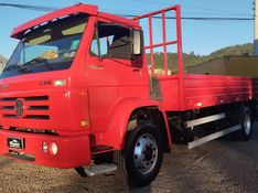 Volkswagen 13190 VW 13190 E Worker Carr Metálica 2013/2013 CAMINHÕES & CAMIONETAS PASSO FUNDO / Carros no Vale