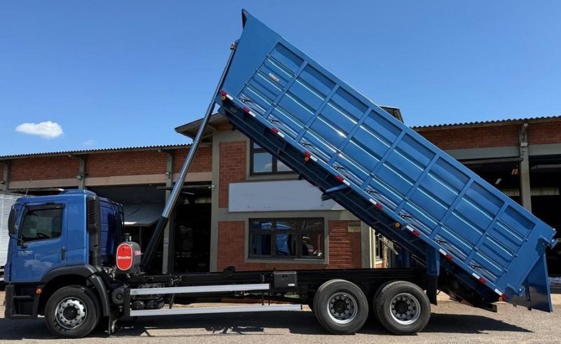 Volkswagen 24-280 CRM 6X2 24-280 E Constel 6×2 Caçamba 2012/2012 CAMINHÕES & CAMIONETAS PASSO FUNDO / Carros no Vale Volkswagen 24-280 CRM 6X2 24-280 E Constel 6×2 Caçamba 2012/2012 CAMINHÕES & CAMIONETAS PASSO FUNDO / Carros no Vale