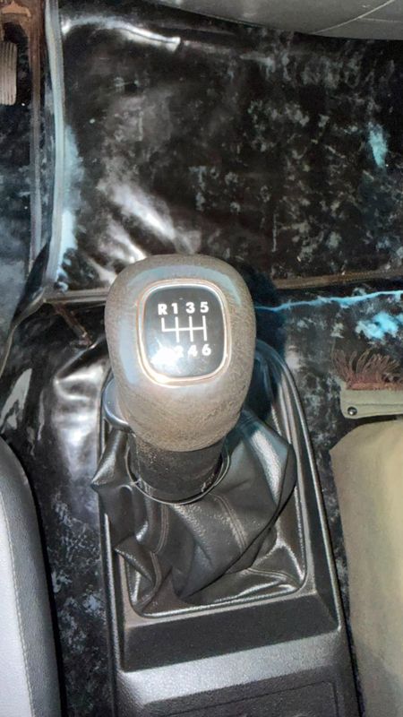Volkswagen 24260 24-260 E Constel 6×2 2p Chassi 2020/2021 CAMINHÕES & CAMIONETAS PASSO FUNDO / Carros no Vale