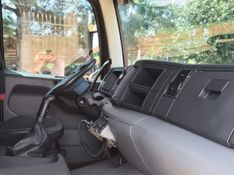 Volkswagen 24280 24-280 E Constel 6×2 2p (E5) Chassi 2020/2021 CAMINHÕES & CAMIONETAS PASSO FUNDO / Carros no Vale
