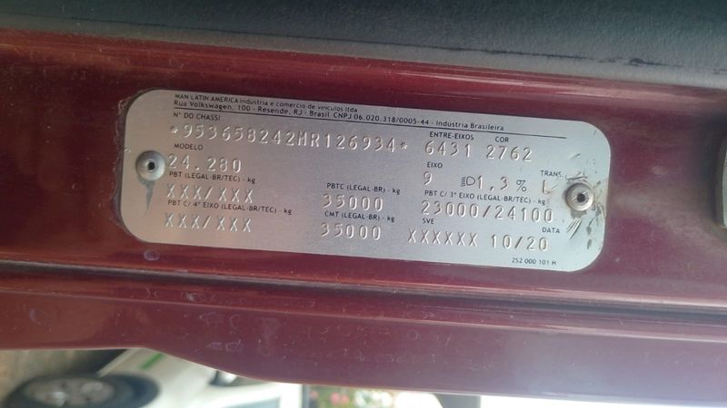 Volkswagen 24280 24-280 E Constel 6×2 2p (E5) Chassi 2020/2021 CAMINHÕES & CAMIONETAS PASSO FUNDO / Carros no Vale
