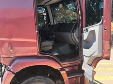 Volkswagen 24280 24-280 E Constel 6×2 2p (E5) Chassi 2020/2021 CAMINHÕES & CAMIONETAS PASSO FUNDO / Carros no Vale