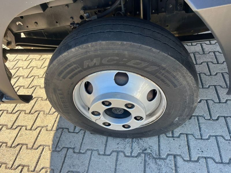 Volkswagen 8-160 VW 8-160 E Delivery 2p Chassi 2015/2015 CAMINHÕES & CAMIONETAS PASSO FUNDO / Carros no Vale