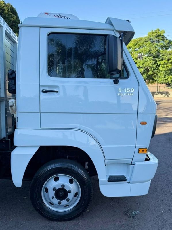 Volkswagen 8150 8-150 E Delivery 2p 2007/2008 CAMINHÕES & CAMIONETAS PASSO FUNDO / Carros no Vale