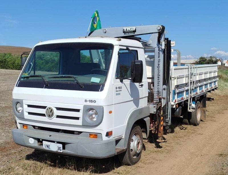 Volkswagen 8150 8-150 E Delivery Plus Munck 2006/2006 CAMINHÕES & CAMIONETAS PASSO FUNDO / Carros no Vale