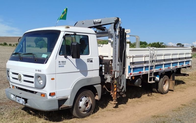Volkswagen 8150 8-150 E Delivery Plus Munck 2006/2006 CAMINHÕES & CAMIONETAS PASSO FUNDO / Carros no Vale
