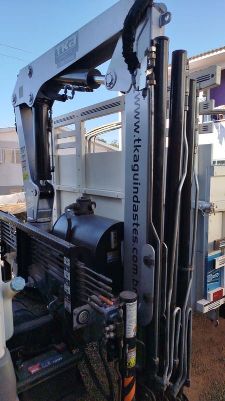 Volkswagen 8150 8-150 E Delivery Plus Munck 2006/2006 CAMINHÕES & CAMIONETAS PASSO FUNDO / Carros no Vale