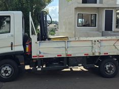 Volkswagen Delivery Express 2p Munck 2018/2019 CAMINHÕES & CAMIONETAS PASSO FUNDO / Carros no Vale