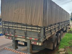 Volvo NH12 380 NH-12 380 6×2 2p + Librelatto 2010 2003/2003 CAMINHÕES & CAMIONETAS PASSO FUNDO / Carros no Vale