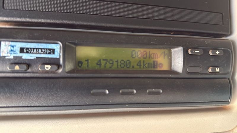 Volvo VM 270 8×2 Prancha 9,5 Mt 2012/2013 CAMINHÕES & CAMIONETAS PASSO FUNDO / Carros no Vale