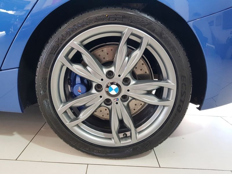 BMW M 135i 3.0 24V TURBO GASOLINA 4P AUTOMÁTICO 2015/2015 ADVANT AUTOMÓVEIS CAXIAS DO SUL / Carros no Vale BMW M 135i 3.0 24V TURBO GASOLINA 4P AUTOMÁTICO 2015/2015 ADVANT AUTOMÓVEIS CAXIAS DO SUL / Carros no Vale