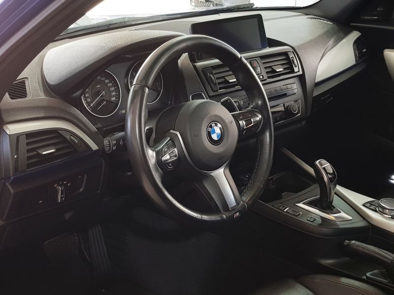 BMW M 135i 3.0 24V TURBO GASOLINA 4P AUTOMÁTICO 2015/2015 ADVANT AUTOMÓVEIS CAXIAS DO SUL / Carros no Vale BMW M 135i 3.0 24V TURBO GASOLINA 4P AUTOMÁTICO 2015/2015 ADVANT AUTOMÓVEIS CAXIAS DO SUL / Carros no Vale