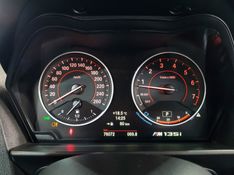 BMW M 135i 3.0 24V TURBO GASOLINA 4P AUTOMÁTICO 2015/2015 ADVANT AUTOMÓVEIS CAXIAS DO SUL / Carros no Vale