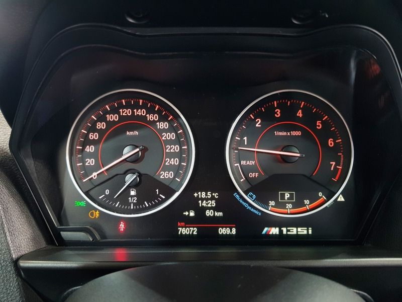 BMW M 135i 3.0 24V TURBO GASOLINA 4P AUTOMÁTICO 2015/2015 ADVANT AUTOMÓVEIS CAXIAS DO SUL / Carros no Vale BMW M 135i 3.0 24V TURBO GASOLINA 4P AUTOMÁTICO 2015/2015 ADVANT AUTOMÓVEIS CAXIAS DO SUL / Carros no Vale