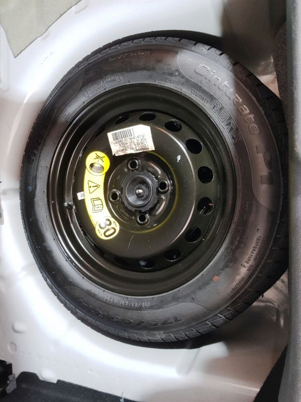Ford FIESTA 1.0 ECOBOOST GASOLINA SEL STYLE POWERSHIFT 2018/2018 ADVANT AUTOMÓVEIS CAXIAS DO SUL / Carros no Vale