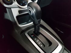 Ford FIESTA 1.6 TI-VCT FLEX SEL POWERSHIFT 2017/2018 ADVANT AUTOMÓVEIS CAXIAS DO SUL / Carros no Vale