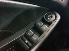 Ford FIESTA 1.6 TI-VCT FLEX SEL POWERSHIFT 2017/2018 ADVANT AUTOMÓVEIS CAXIAS DO SUL / Carros no Vale
