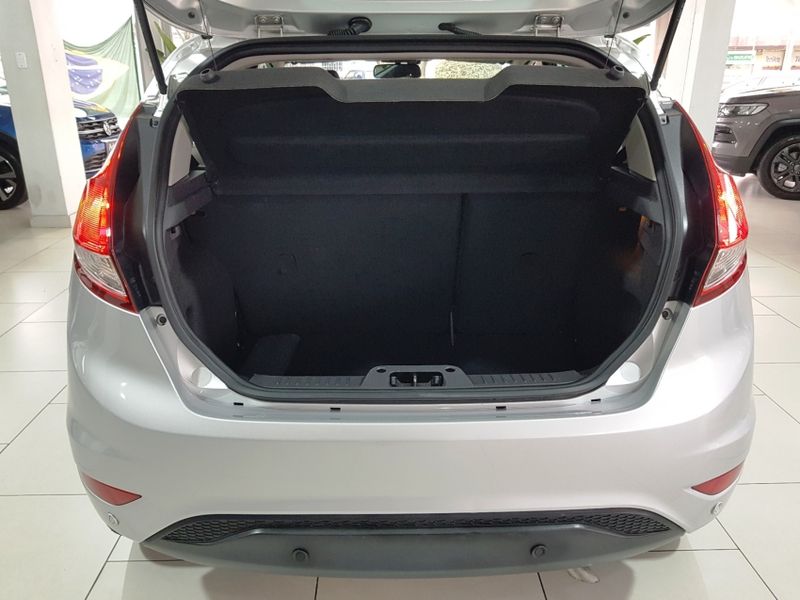 Ford FIESTA 1.6 TI-VCT FLEX SEL POWERSHIFT 2017/2018 ADVANT AUTOMÓVEIS CAXIAS DO SUL / Carros no Vale
