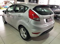 Ford FIESTA 1.6 TI-VCT FLEX SEL POWERSHIFT 2017/2018 ADVANT AUTOMÓVEIS CAXIAS DO SUL / Carros no Vale