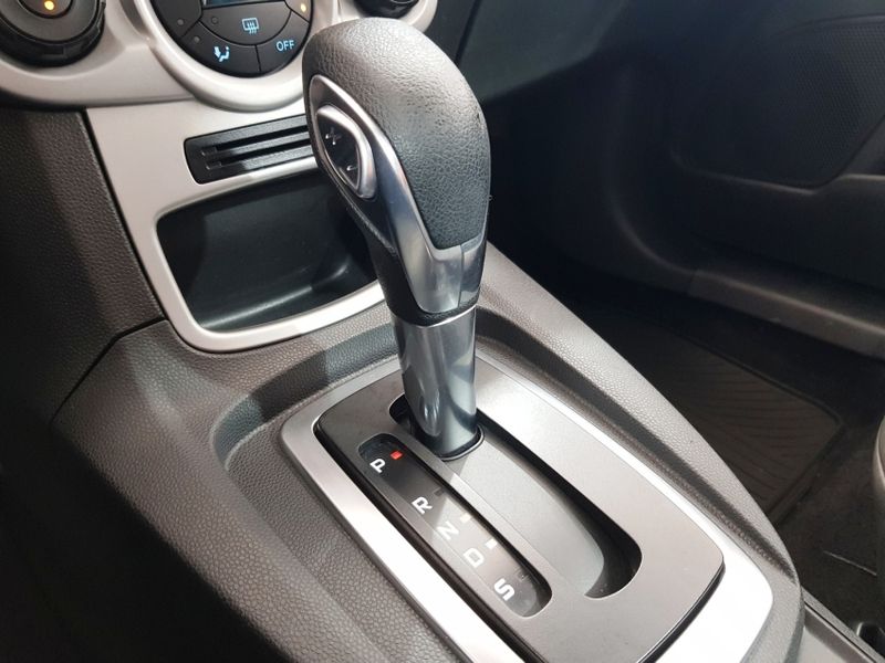Ford FIESTA 1.6 TI-VCT FLEX SEL POWERSHIFT 2018/2018 ADVANT AUTOMÓVEIS CAXIAS DO SUL / Carros no Vale Ford FIESTA 1.6 TI-VCT FLEX SEL POWERSHIFT 2018/2018 ADVANT AUTOMÓVEIS CAXIAS DO SUL / Carros no Vale