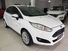 Ford FIESTA 1.6 TITANIUM HATCH 16V FLEX 4P POWERSHIFT 2016/2016 ADVANT AUTOMÓVEIS CAXIAS DO SUL / Carros no Vale