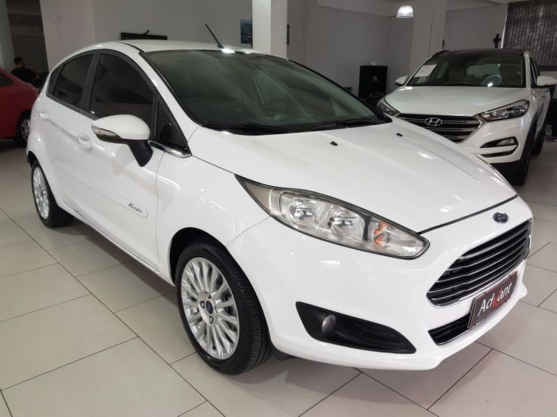 Ford FIESTA 1.6 TITANIUM HATCH 16V FLEX 4P POWERSHIFT 2016/2016 ADVANT AUTOMÓVEIS CAXIAS DO SUL / Carros no Vale Ford FIESTA 1.6 TITANIUM HATCH 16V FLEX 4P POWERSHIFT 2016/2016 ADVANT AUTOMÓVEIS CAXIAS DO SUL / Carros no Vale