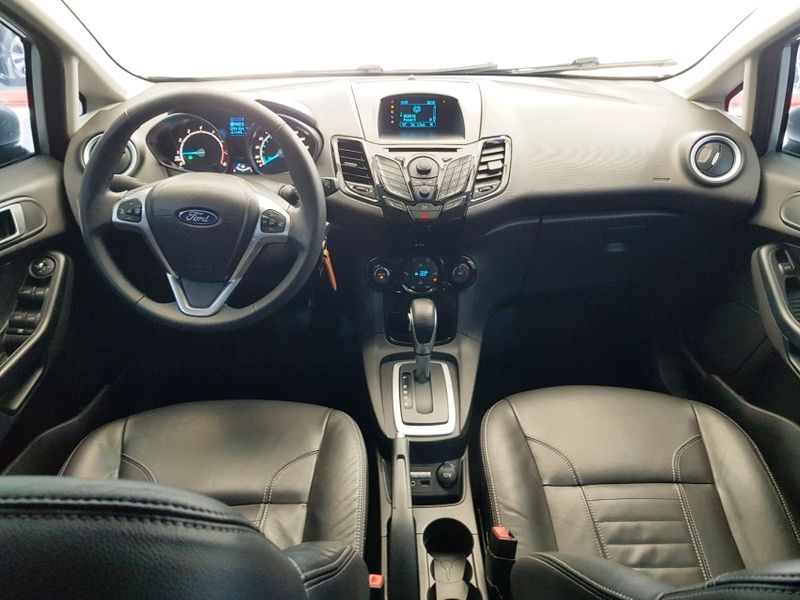 Ford FIESTA 1.6 TITANIUM HATCH 16V FLEX 4P POWERSHIFT 2014/2015 ADVANT AUTOMÓVEIS CAXIAS DO SUL / Carros no Vale Ford FIESTA 1.6 TITANIUM HATCH 16V FLEX 4P POWERSHIFT 2014/2015 ADVANT AUTOMÓVEIS CAXIAS DO SUL / Carros no Vale