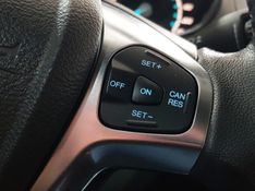 Ford FIESTA 1.6 TITANIUM HATCH 16V FLEX 4P POWERSHIFT 2016/2016 ADVANT AUTOMÓVEIS CAXIAS DO SUL / Carros no Vale