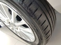 Ford FIESTA 1.6 TITANIUM HATCH 16V FLEX 4P POWERSHIFT 2014/2015 ADVANT AUTOMÓVEIS CAXIAS DO SUL / Carros no Vale
