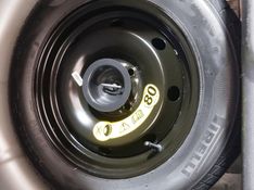 Ford FIESTA 1.6 TITANIUM HATCH 16V FLEX 4P POWERSHIFT 2015/2016 ADVANT AUTOMÓVEIS CAXIAS DO SUL / Carros no Vale