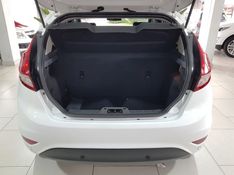 Ford FIESTA 1.6 TITANIUM HATCH 16V FLEX 4P POWERSHIFT 2016/2016 ADVANT AUTOMÓVEIS CAXIAS DO SUL / Carros no Vale
