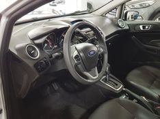 Ford FIESTA 1.6 TITANIUM HATCH 16V FLEX 4P POWERSHIFT 2015/2016 ADVANT AUTOMÓVEIS CAXIAS DO SUL / Carros no Vale