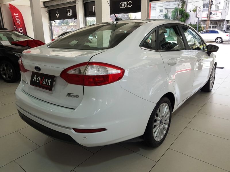 Ford FIESTA 1.6 TITANIUM SEDAN 16V FLEX 4P POWERSHIFT 2017/2017 ADVANT AUTOMÓVEIS CAXIAS DO SUL / Carros no Vale Ford FIESTA 1.6 TITANIUM SEDAN 16V FLEX 4P POWERSHIFT 2017/2017 ADVANT AUTOMÓVEIS CAXIAS DO SUL / Carros no Vale