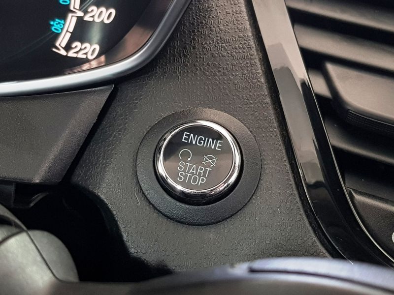 Ford FIESTA 1.6 TITANIUM SEDAN 16V FLEX 4P POWERSHIFT 2017/2017 ADVANT AUTOMÓVEIS CAXIAS DO SUL / Carros no Vale Ford FIESTA 1.6 TITANIUM SEDAN 16V FLEX 4P POWERSHIFT 2017/2017 ADVANT AUTOMÓVEIS CAXIAS DO SUL / Carros no Vale