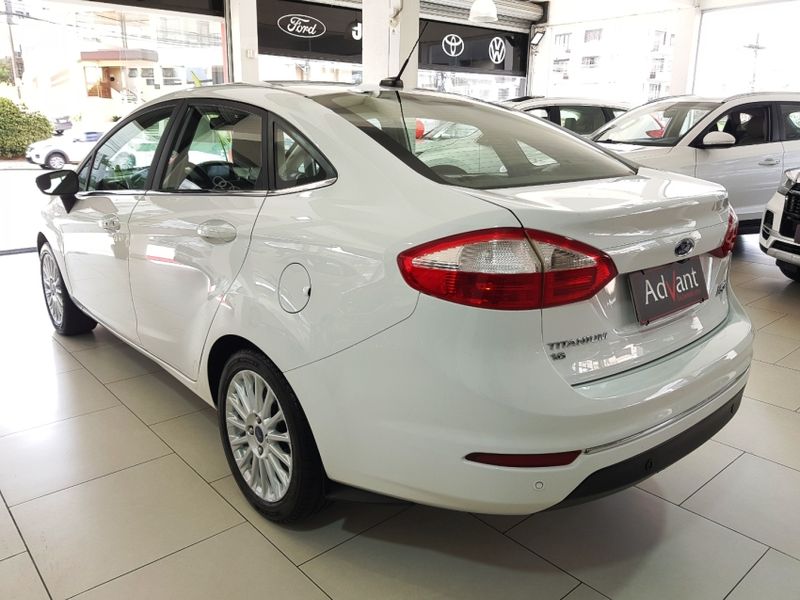 Ford FIESTA 1.6 TITANIUM SEDAN 16V FLEX 4P POWERSHIFT 2017/2017 ADVANT AUTOMÓVEIS CAXIAS DO SUL / Carros no Vale Ford FIESTA 1.6 TITANIUM SEDAN 16V FLEX 4P POWERSHIFT 2017/2017 ADVANT AUTOMÓVEIS CAXIAS DO SUL / Carros no Vale