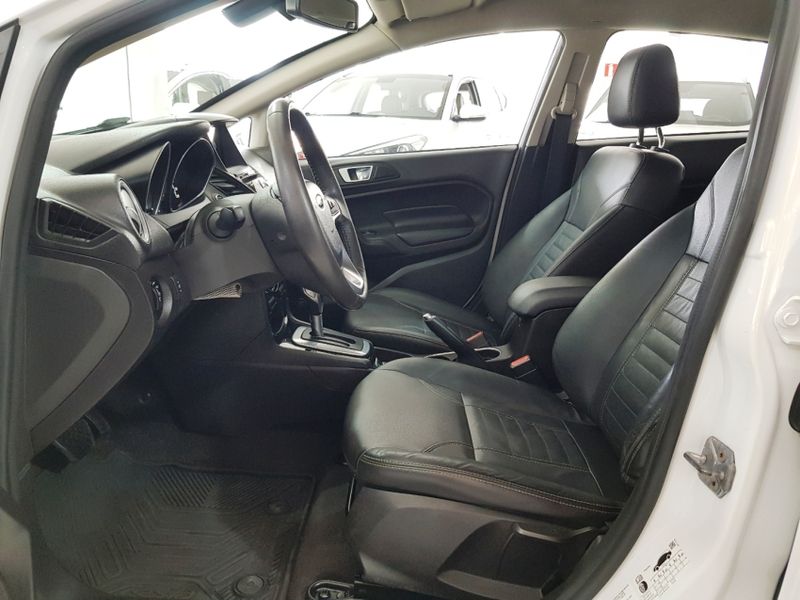 Ford FIESTA 1.6 TITANIUM SEDAN 16V FLEX 4P POWERSHIFT 2017/2017 ADVANT AUTOMÓVEIS CAXIAS DO SUL / Carros no Vale Ford FIESTA 1.6 TITANIUM SEDAN 16V FLEX 4P POWERSHIFT 2017/2017 ADVANT AUTOMÓVEIS CAXIAS DO SUL / Carros no Vale