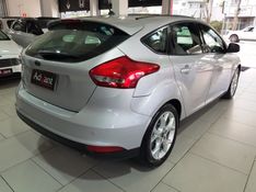 Ford FOCUS 2.0 SE PLUS 16V FLEX 4P POWERSHIFT 2017/2018 ADVANT AUTOMÓVEIS CAXIAS DO SUL / Carros no Vale