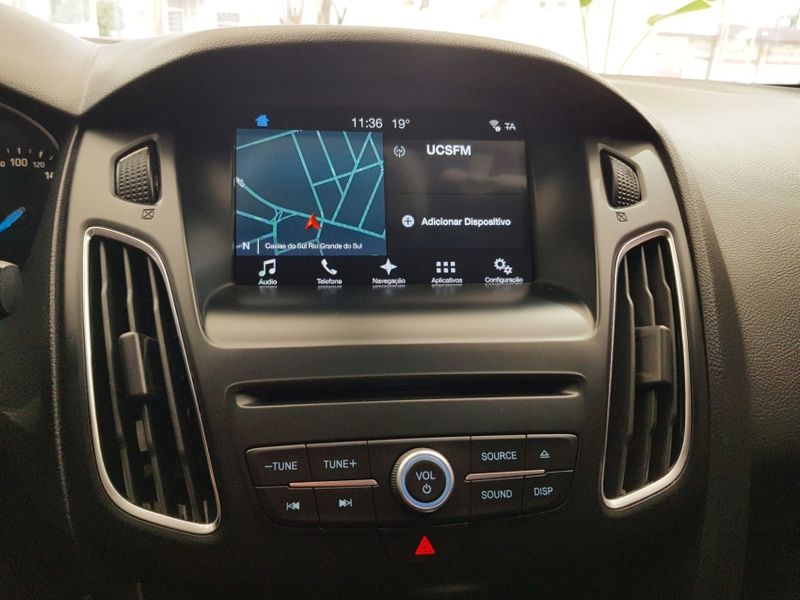 Ford FOCUS 2.0 SE PLUS FASTBACK 16V FLEX 4P POWERSHIFT 2016/2017 ADVANT AUTOMÓVEIS CAXIAS DO SUL / Carros no Vale Ford FOCUS 2.0 SE PLUS FASTBACK 16V FLEX 4P POWERSHIFT 2016/2017 ADVANT AUTOMÓVEIS CAXIAS DO SUL / Carros no Vale