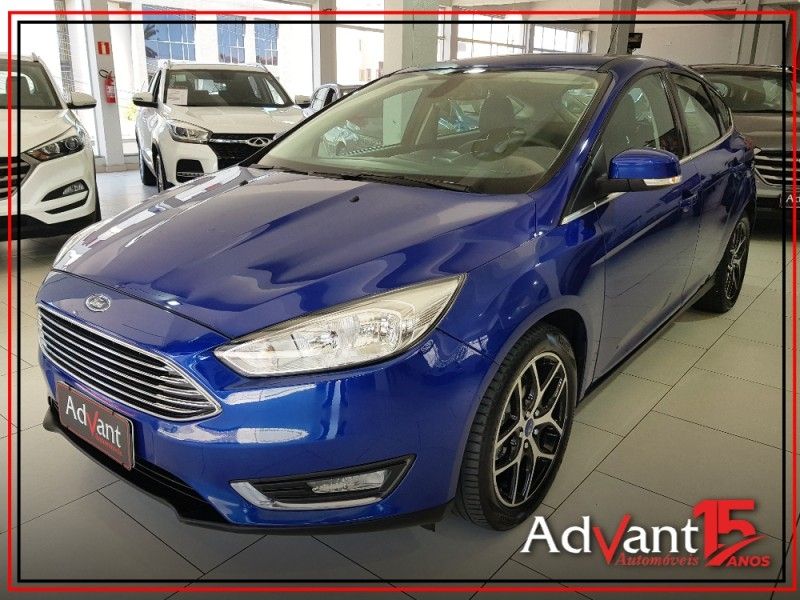 Ford FOCUS 2.0 TITANIUM 16V FLEX 4P POWERSHIFT 2016/2016 ADVANT AUTOMÓVEIS CAXIAS DO SUL / Carros no Vale Ford FOCUS 2.0 TITANIUM 16V FLEX 4P POWERSHIFT 2016/2016 ADVANT AUTOMÓVEIS CAXIAS DO SUL / Carros no Vale