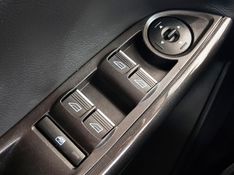 Ford FOCUS 2.0 TITANIUM 16V FLEX 4P POWERSHIFT 2016/2016 ADVANT AUTOMÓVEIS CAXIAS DO SUL / Carros no Vale