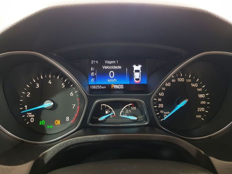 Ford FOCUS 2.0 TITANIUM 16V FLEX 4P POWERSHIFT 2016/2016 ADVANT AUTOMÓVEIS CAXIAS DO SUL / Carros no Vale Ford FOCUS 2.0 TITANIUM 16V FLEX 4P POWERSHIFT 2016/2016 ADVANT AUTOMÓVEIS CAXIAS DO SUL / Carros no Vale