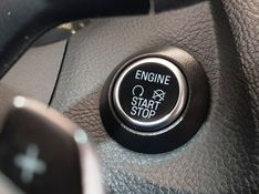 Ford FOCUS 2.0 TITANIUM PLUS 16V FLEX 4P POWERSHIFT 2016/2016 ADVANT AUTOMÓVEIS CAXIAS DO SUL / Carros no Vale