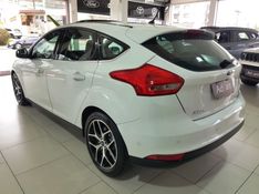 Ford FOCUS 2.0 TITANIUM PLUS 16V FLEX 4P POWERSHIFT 2016/2016 ADVANT AUTOMÓVEIS CAXIAS DO SUL / Carros no Vale