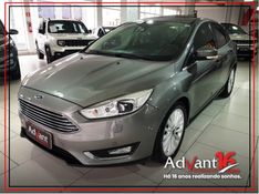 Ford FOCUS 2.0 TITANIUM PLUS FASTBACK 16V FLEX 4P POWERSHIFT 2016/2017 ADVANT AUTOMÓVEIS CAXIAS DO SUL / Carros no Vale