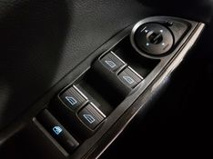 Ford FOCUS 2.0 TITANIUM PLUS FASTBACK 16V FLEX 4P POWERSHIFT 2016/2017 ADVANT AUTOMÓVEIS CAXIAS DO SUL / Carros no Vale