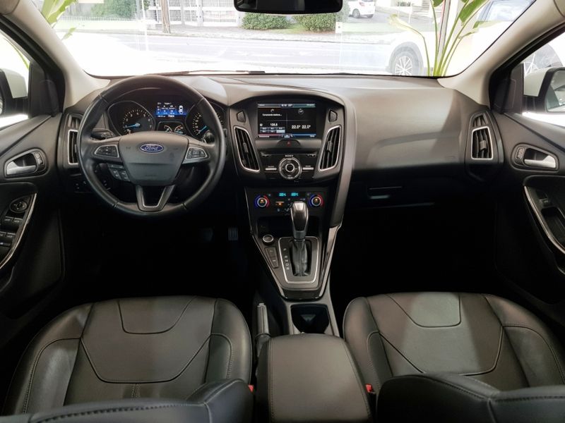 Ford FOCUS 2.0 TITANIUM PLUS FASTBACK 16V FLEX 4P POWERSHIFT 2015/2016 ADVANT AUTOMÓVEIS CAXIAS DO SUL / Carros no Vale Ford FOCUS 2.0 TITANIUM PLUS FASTBACK 16V FLEX 4P POWERSHIFT 2015/2016 ADVANT AUTOMÓVEIS CAXIAS DO SUL / Carros no Vale