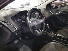 Ford FOCUS 2.0 TITANIUM PLUS FASTBACK 16V FLEX 4P POWERSHIFT 2016/2017 ADVANT AUTOMÓVEIS CAXIAS DO SUL / Carros no Vale